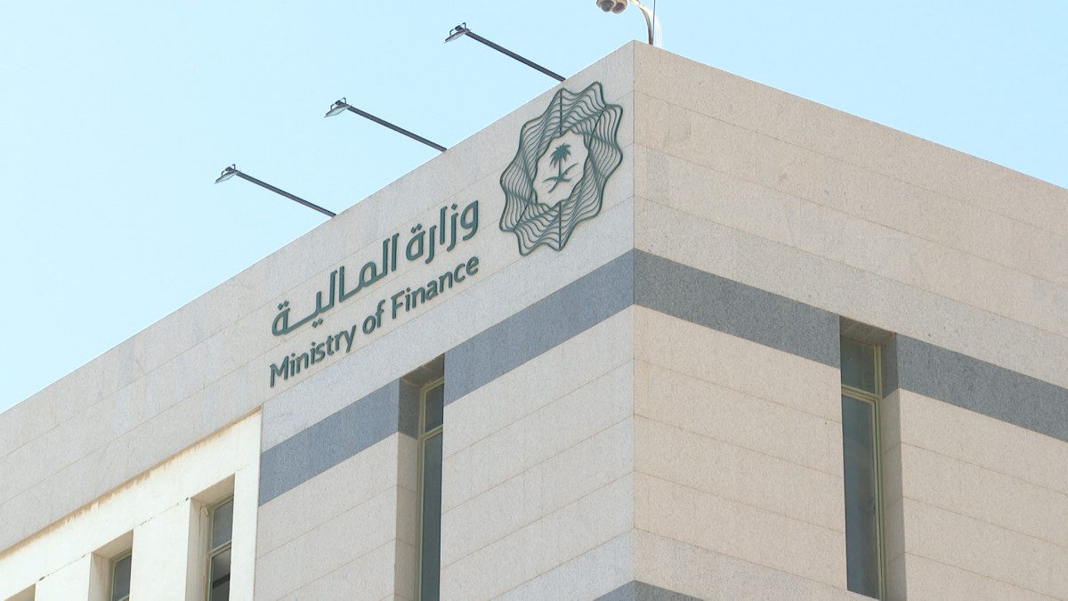 حقيقة صرف فروقات الرواتب غدًا في السعودية للعسكريين 2023.. تعرف على التفاصيل