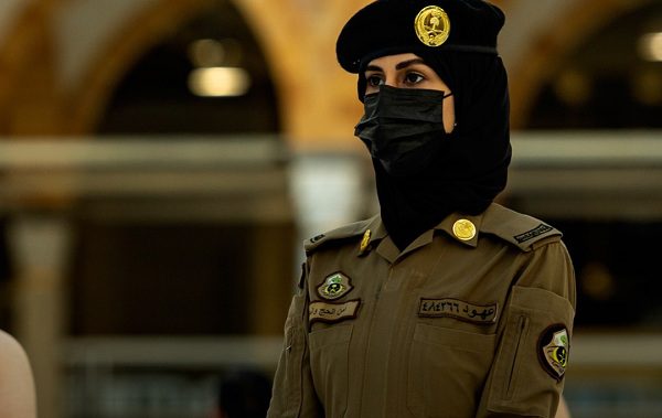HERE LINK خطوات تقديم الأمن العام للنساء عبر www.absher.sa 1445