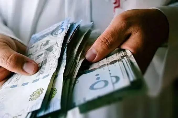 بعيداً عن الشائعات اعرف الحقيقة|.. كم الحد المانع لحساب المواطن بعد تمديد الدعم؟