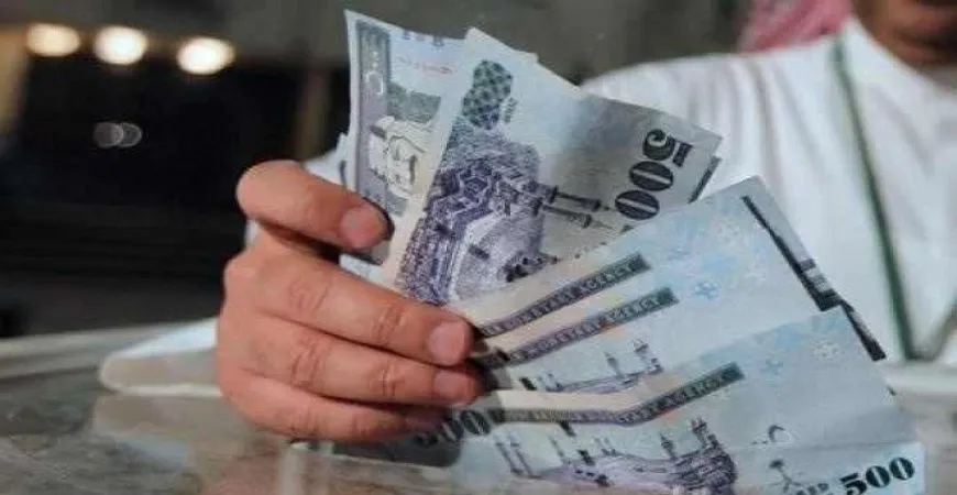 هل المبالغ الاضافية الجديدة بدل غلاء المعيشة لمستفيدي الضمان المطور والقديم؟ الموارد تُعلل