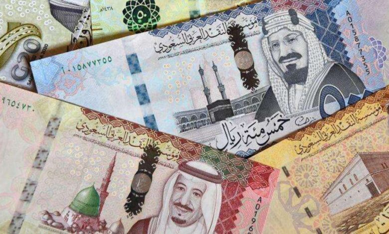 سعر الصرف رسمي.. سعر الدولار مقابل الريال+ كيفية التعرف على سعر صرف العملات