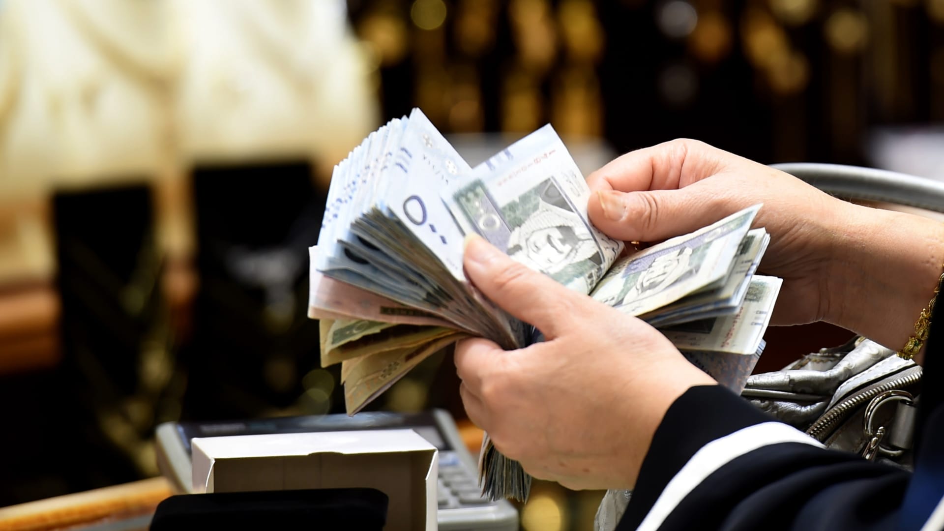 الموارد البشرية توضح خطوات تحديث حساب المواطن وموعد صرف دفعة 74