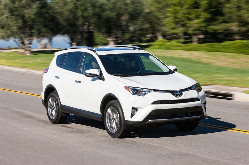 Toyota prado|.. مواصفات تويوتا برادو 2024 من عبد اللطيف آل جميل+ تمويل سعر السيارة من الشركة ” وحش الصحراء”