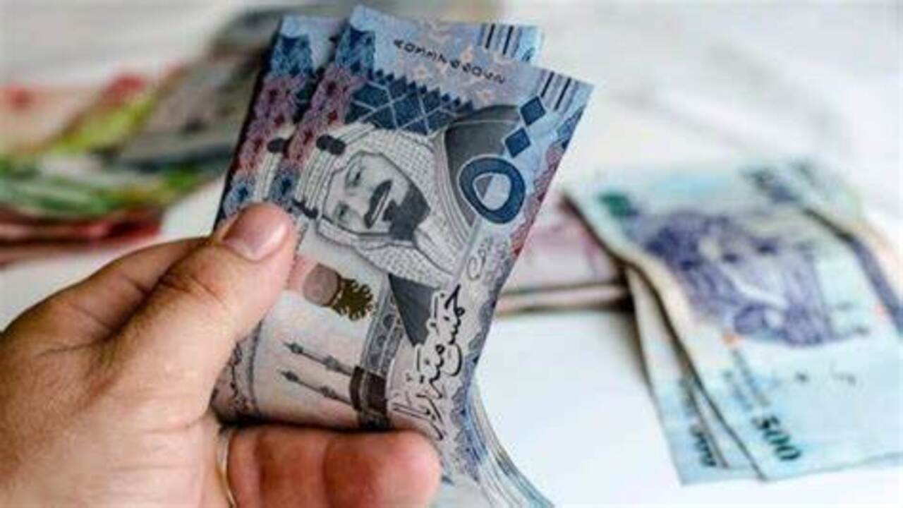 “المعونة الملكية في شهر رمضان” الفئات المستحقة لدعم المكرمة الملكية 1445 بعد صدور الأمر الملكي الجديد