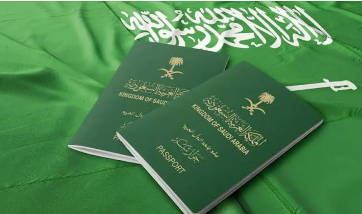 “بــ 10 خطوات فقط”.. المديرية العامة للجوازات توضح الإجراءات المفصلة لتجديد جواز السفر الإلكتروني للأسر