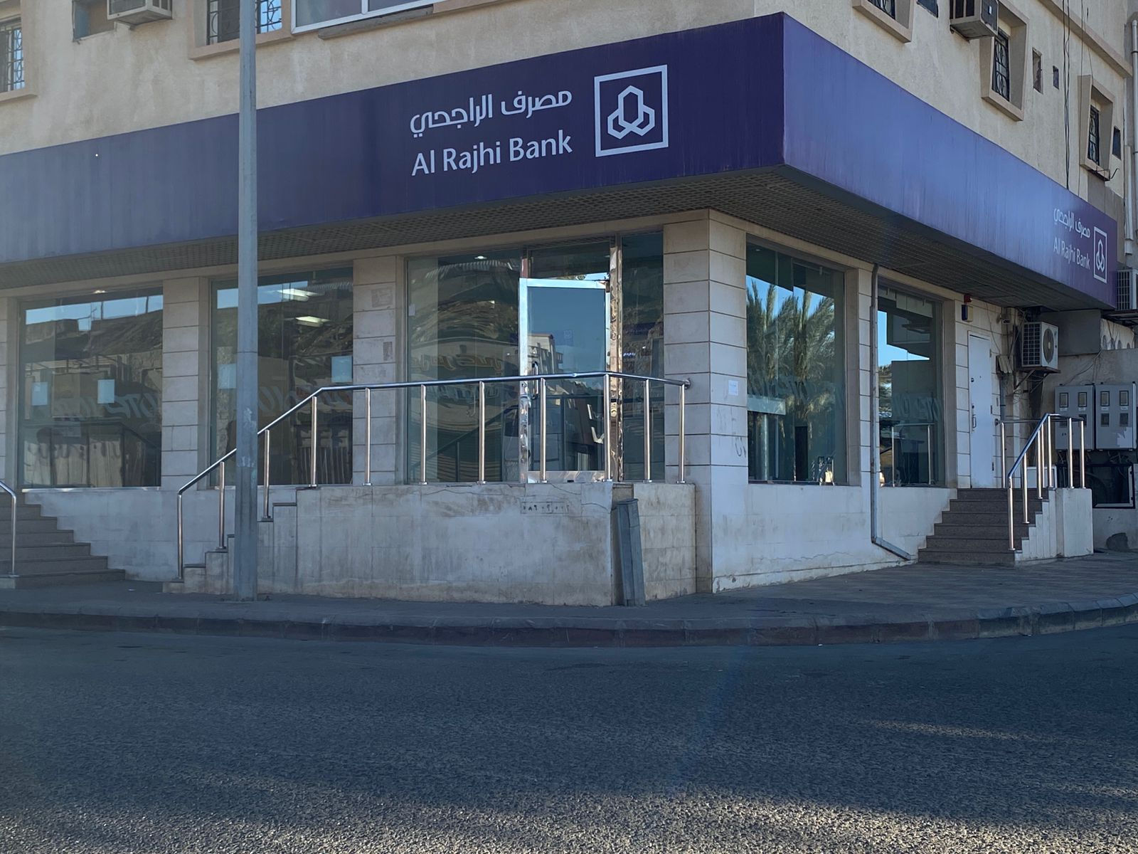 ايداع مبلغ فوري 200 الف ريال وقسط براحتك حتى لو عمرك 70 سنة ولو كنت متعثر وعليك الديون كتير لا تزعل حالك