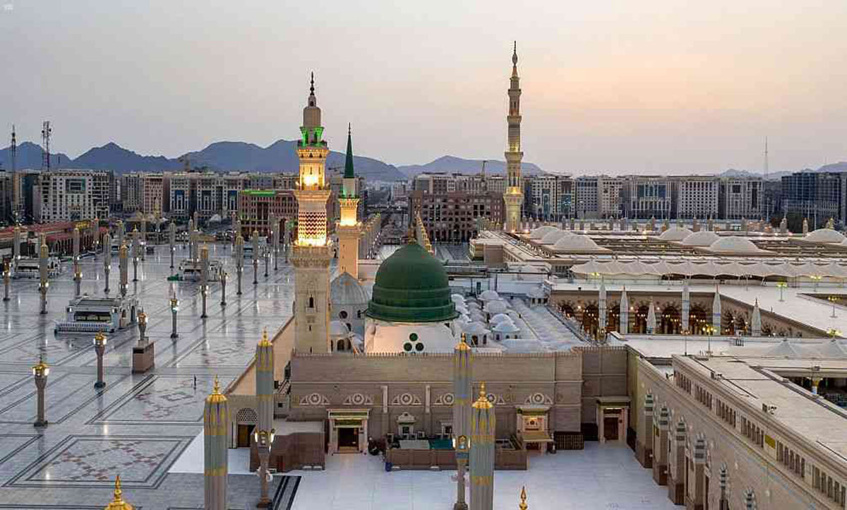 جدول أئمة المسجد النبوي رمضان 1445 .. مشروعية الجماعة لصلاة التراويح وفق إجماع الفقهاء