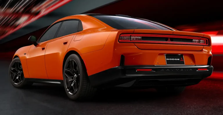 دودج تشارجر 2024