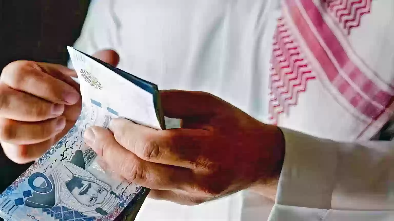 طريقة حساب راتب التقاعد العسكري 1445هـ.. وحساب مكافأة نهاية الخدمة للمتقاعدين