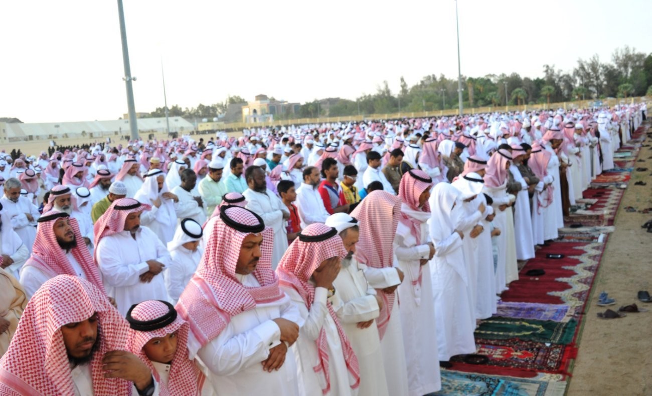 “عيد مبارك لأهل الممكلة ” موعد صلاة العيد في جدة ومكة المكرمة 1445-2024 بالسعودية