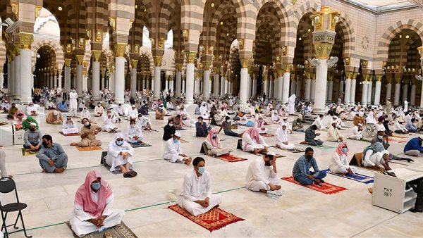 متى تبدا صلاة القيام في رمضان في السعودية