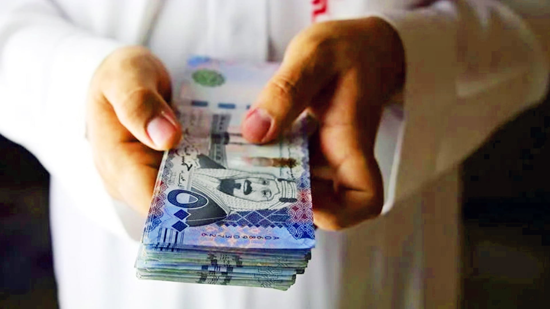 أمر ملكي بصرف فروقات الراتب 55 يوم للموظفين هذا الشهر بمناسبة عيد الأضحى 2024.. حقيقة أم شائعة